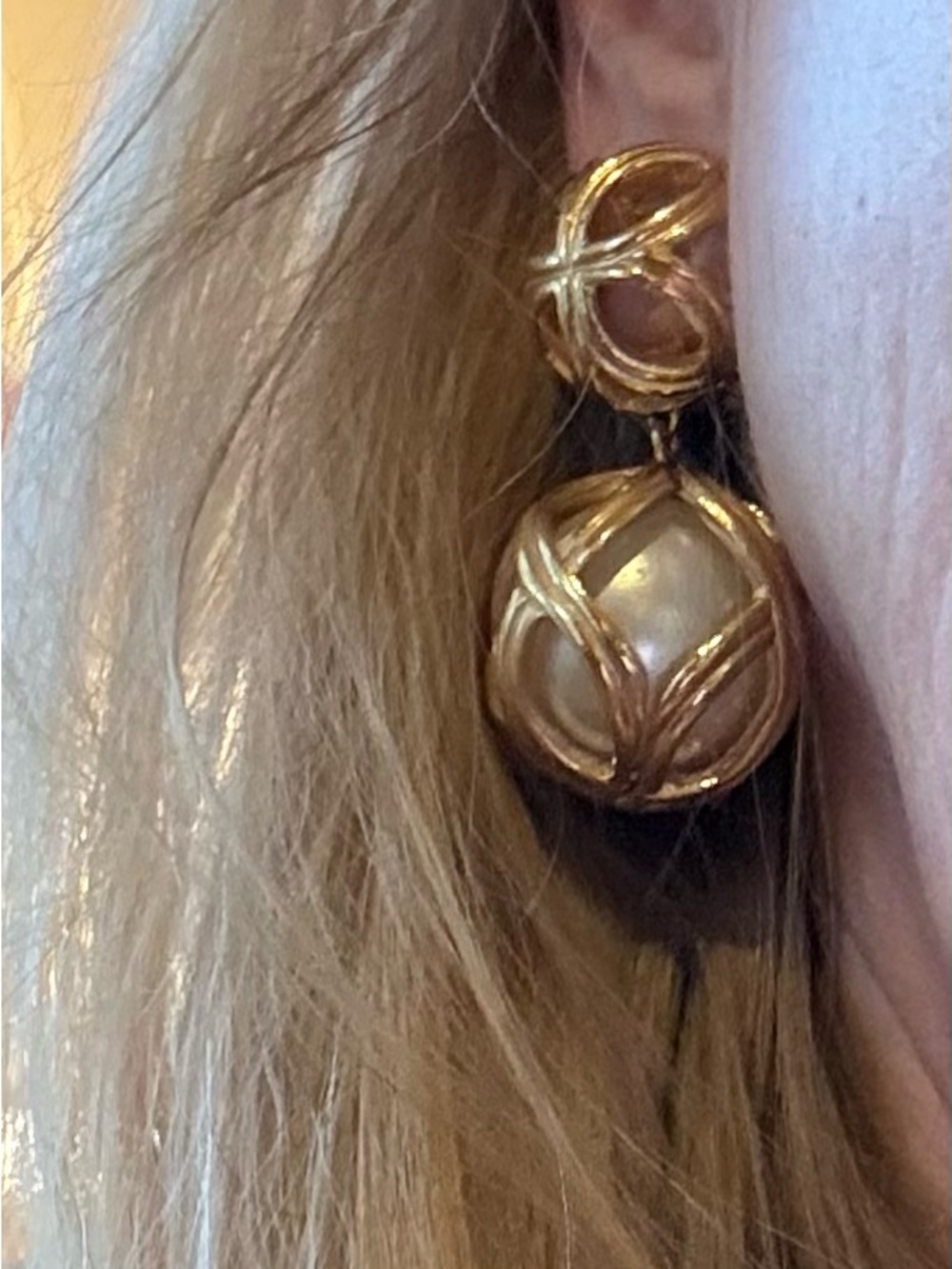 Vintage Christian Dior By Grosse Gold Pearl Cage Drop Clip On Earrings - Picture 10 of 10